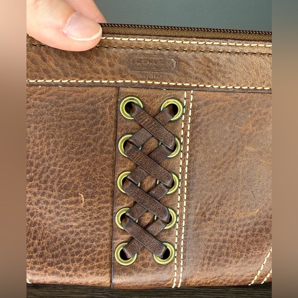 Vintage Coach Corset Leather Wristlet - Picture 7 of 12
